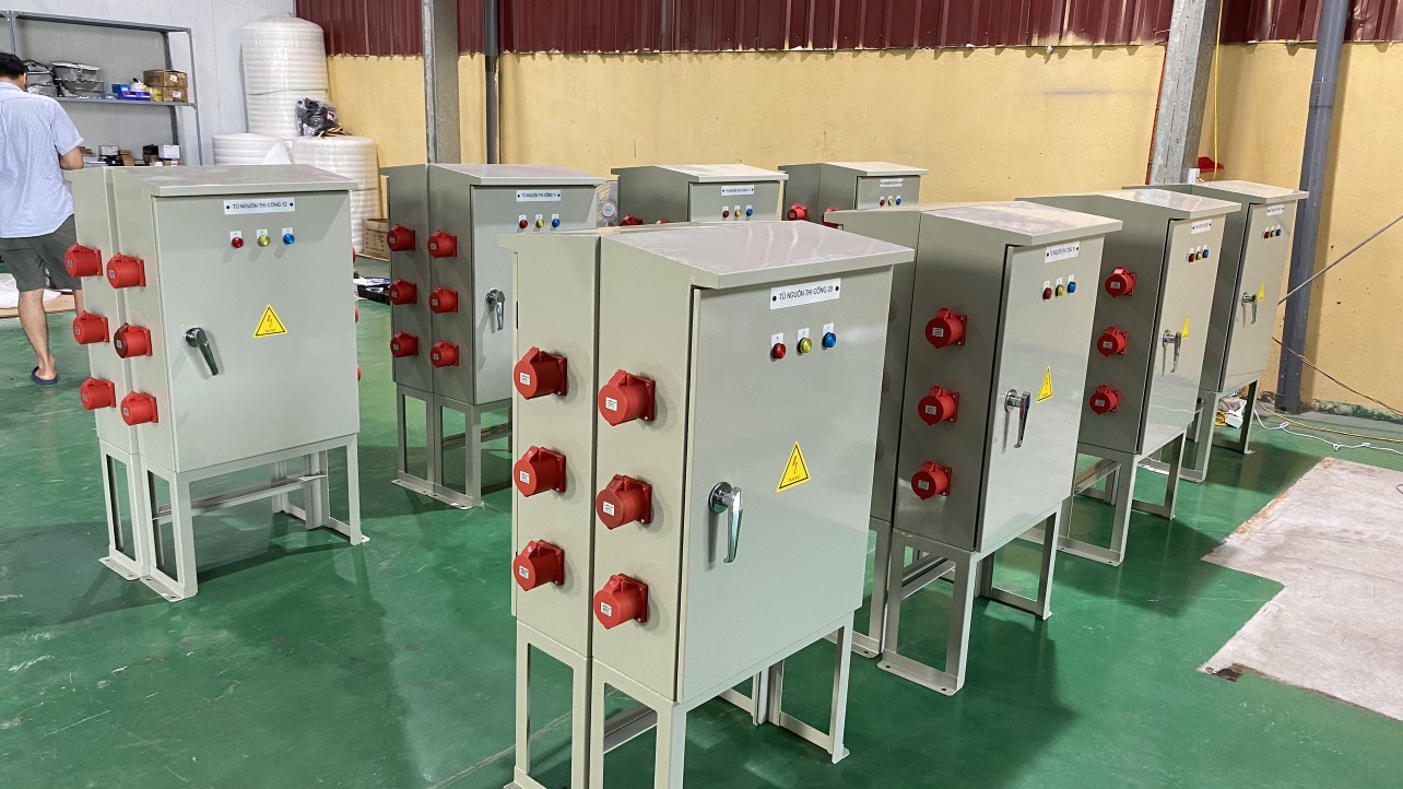 HỆ THỐNG TỦ PHÂN PHỐI DB TỦ ATS, TỦ CÔNG TƠ...