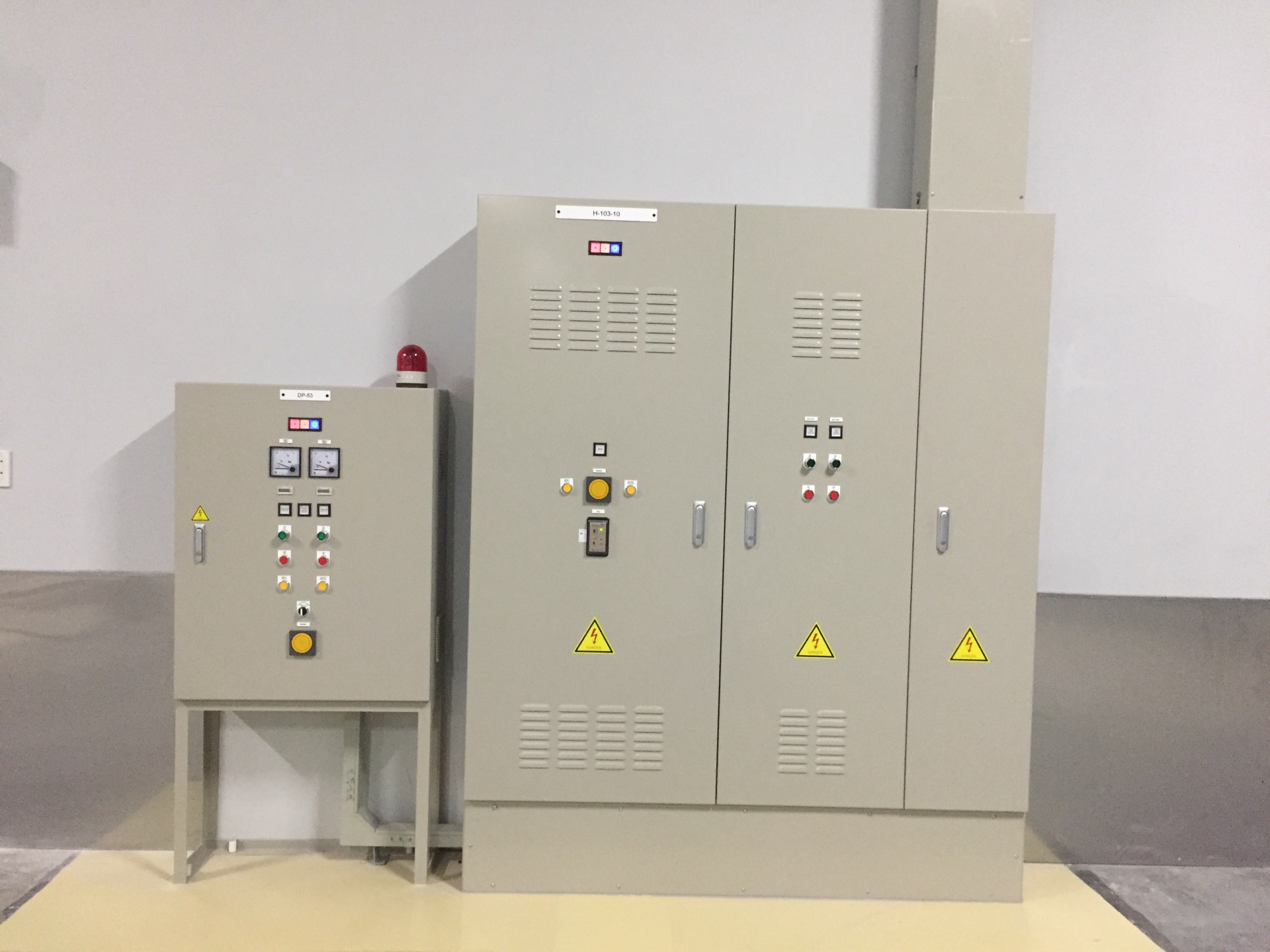 HỆ THỐNG TỦ PHÂN PHỐI DB TỦ ATS, TỦ CÔNG TƠ...